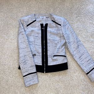 Calvin Klein tweed blazer white and black with zippers and light shoulder pad